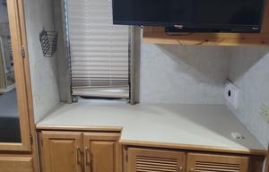 Family Size Self-Contained Home on Wheels