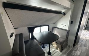 2024 Jay Flight 331BTS RV rental photo 5