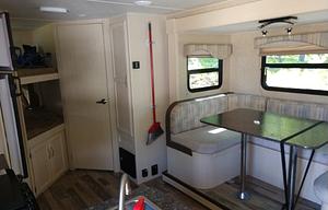 2018 Winnebago 2455BHS