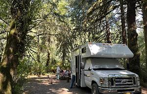 "The Dude" 2016 Thor Motor Coach Majestic 19G