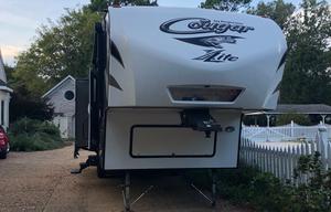 2015 Keystone Cougar 29RLI