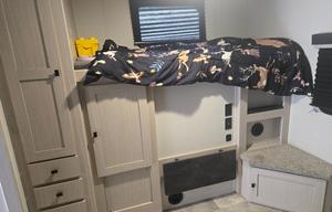 2024 Coachmen RV Apex Ultra-Lite 300BHS RV rental photo 11