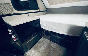 2020 Mars/ Marte  Rockwood Hard Side Series A122S