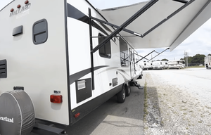 2017 Heartland ULTRA LITE Mallard 302