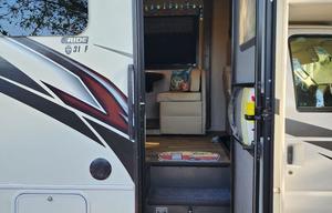 Kid/Pet Tested & Adult Privacy, Sleeps 9 w/ Bunks