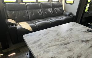 2018 Keystone RV Fuzion 417