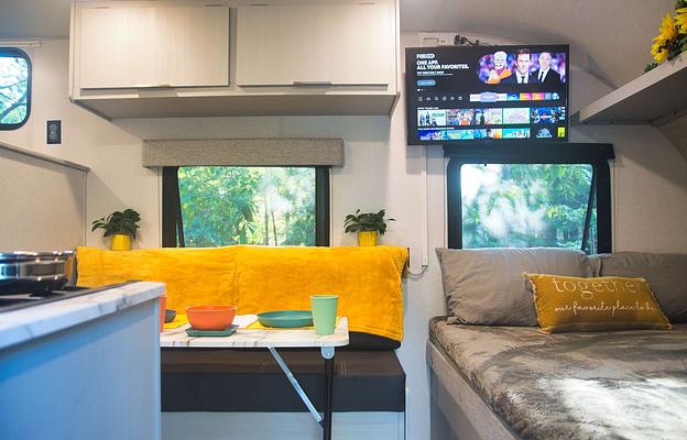 Bunk Beds!  Easy Tow! Sleeps 4 or 5! GWTX 1442