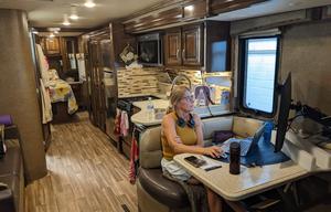 2018 Thor Motor Coach Palazzo 33.2