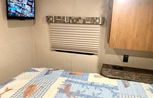 Get Out of Town!  2016 Jayco Jay Flight SLX 264BHW