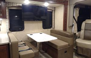 2016 Thor Hurricane 34J Bunkhouse