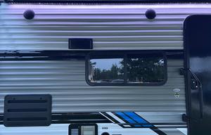 2023 BRAND NEW HEARTLAND PIONEER BH270 with BUNKS!