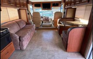 2011 Thor Hurricane No Special License Required!