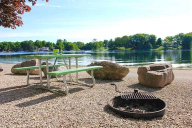 Holiday Park Campground