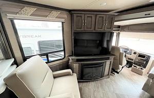 2018 Winnebago Forza 36G
