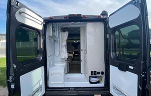 Dora the Explorer 2022 Thor MotorCoach Rize 18M