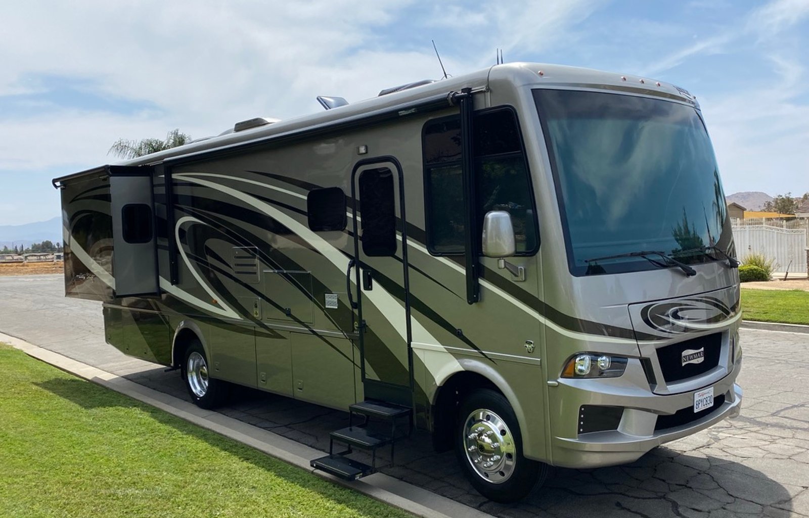 2019 Newmar Bay Star 3124