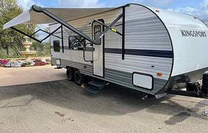 Spacious Clean New 27' Ultra-Lite Travel Trailer