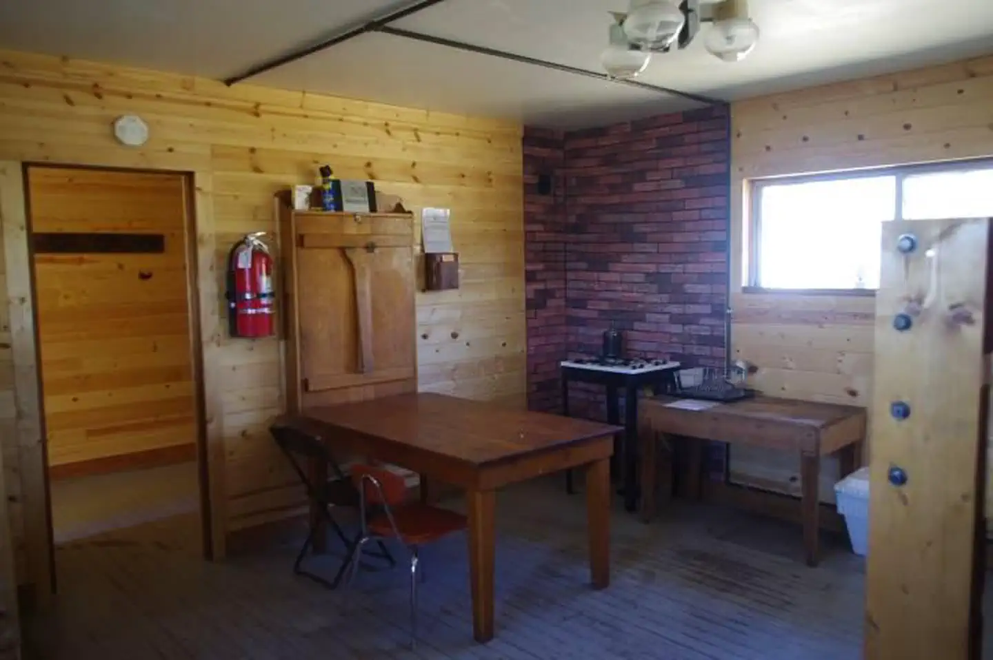 Stump Creek Guard Station
