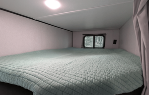 Keystone Hideout | Cozy and Modern Bunkhouse