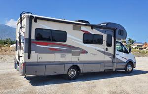 2017 Winnebago View 24J RV rental photo 39