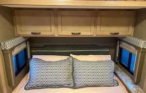 2017 Thor Motor Coach Freedom Elite 22FE