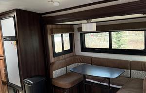 2018 Jayco White Hawk 29FLS RV rental photo 6