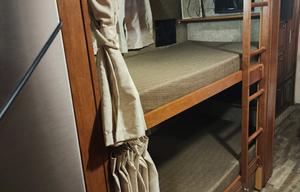 Luxury Georgetown 351DS Class A RV Rental!