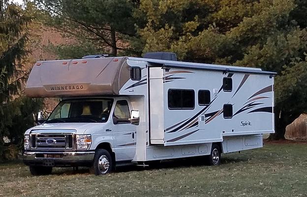 2018 Winnebago Spirit 31G