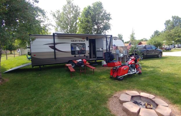 2016 Forester  Grey wolf Toy Hauler 26 ft No slide