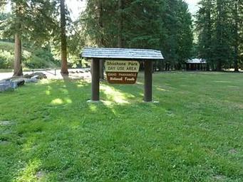 SHOSHONE PARK KITCHEN