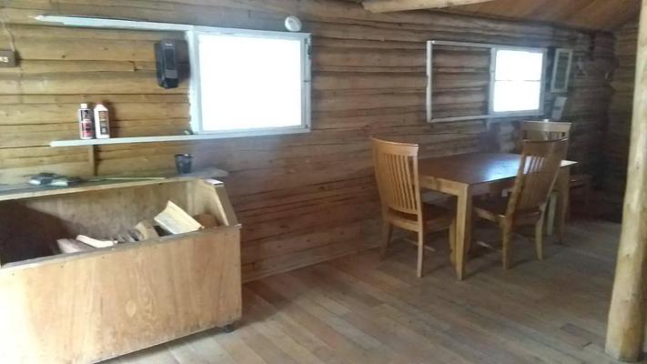 001, Loop: AREA RACETRACK CABIN