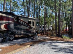 Pine Glen Motorcoach & RV Park