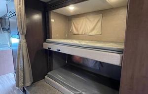 Family RV - Bunks & Space for Kids and Groups