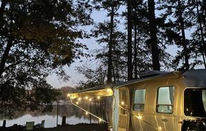 Magnolia 2-AIRSTREAM Bambi Sport 22 *FULLY Loaded*