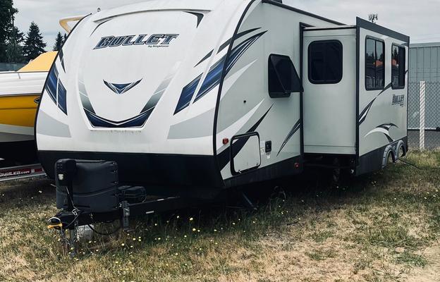 2019 Keystone Bullet Ultra-Lite