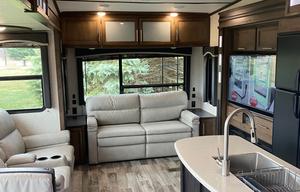 2020 Keystone RV Cougar 368MBI 5th Wheel Sleeps 10