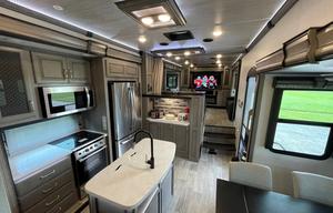Hannah's Montana - 2021 Keystone RV Montana 3761FL