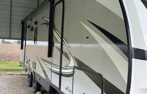 Relax with Heartland Wilderness 2500RL