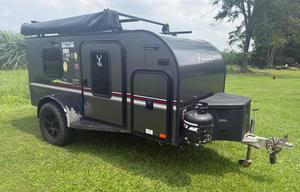2021 Flyer Pursue RV rental photo 3