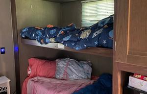 2017 Dutchmen RV Coleman Lantern Series 314BH