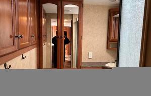 28' DUTCHMEN SLEEPS 6 FULLY STOCKED
