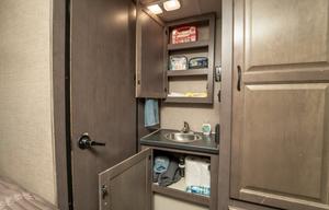 2019- 23ft-Fully stocked- easy to drive