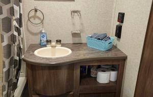 2018 Prowler Lynx 30 LX RV rental photo 13