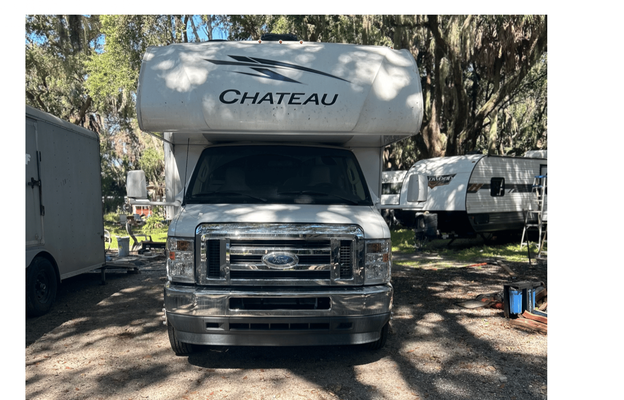 Leo's Legend 2024 Thor Chateau 25M