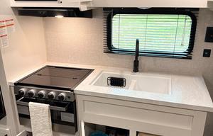 2024 Jay Flight | Sleeps 8 | Delivery Available