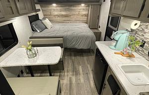 2022 Enlightened Gulf Stream 18BH