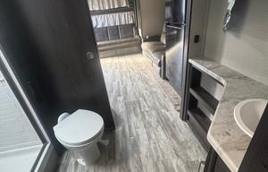 2020 Transcend Xplor 265BH RV rental photo 6