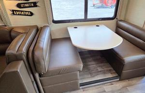 2019 Jayco Precept 33U RV rental photo 7