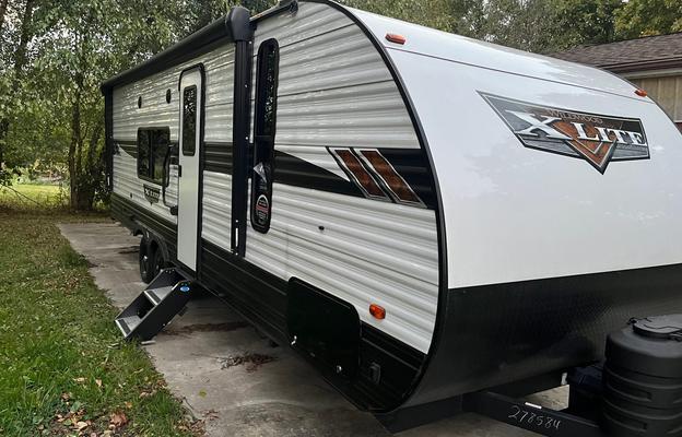 2023 Forest River RV Wildwood X-Lite 261BHXL