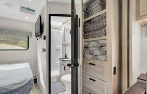 Pristine 2023 Forest River Forester